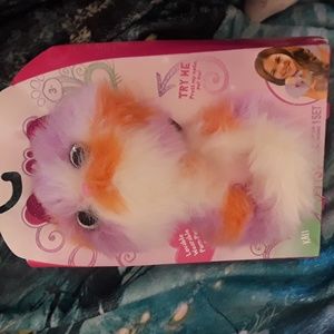 Pomsie lovable wearable Pom-Pom Pet Kali